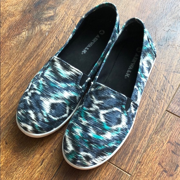 cheap flat shoes under $10